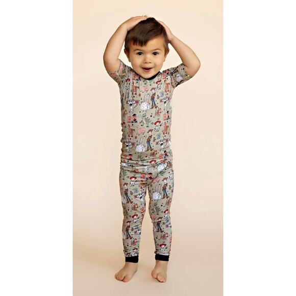 Ellie Sue Toy Story Round Up Gang Bamboo Pajamas Toddler Size 2T New - Picture 1 of 9
